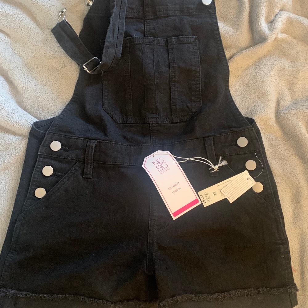 Overall shorts